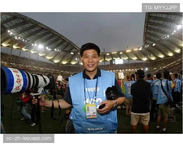 体育记者关注点从战术扩展到情感层面，体育记者的基本素质